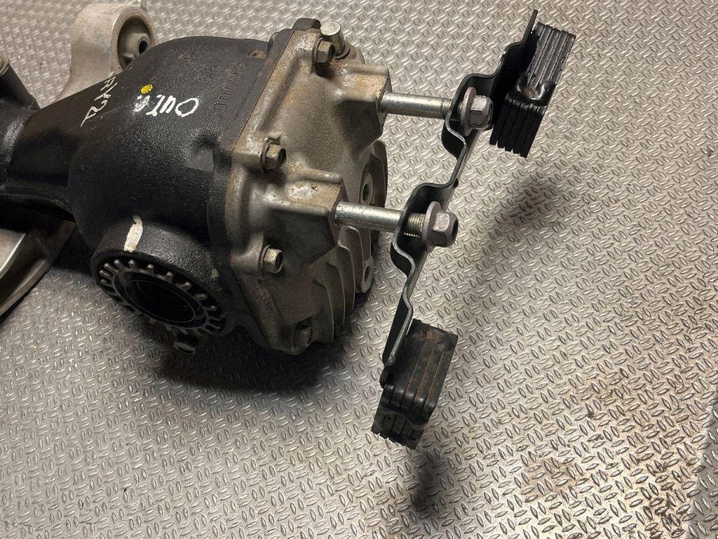 Réducteur arrière Subaru Y2805929 image 3