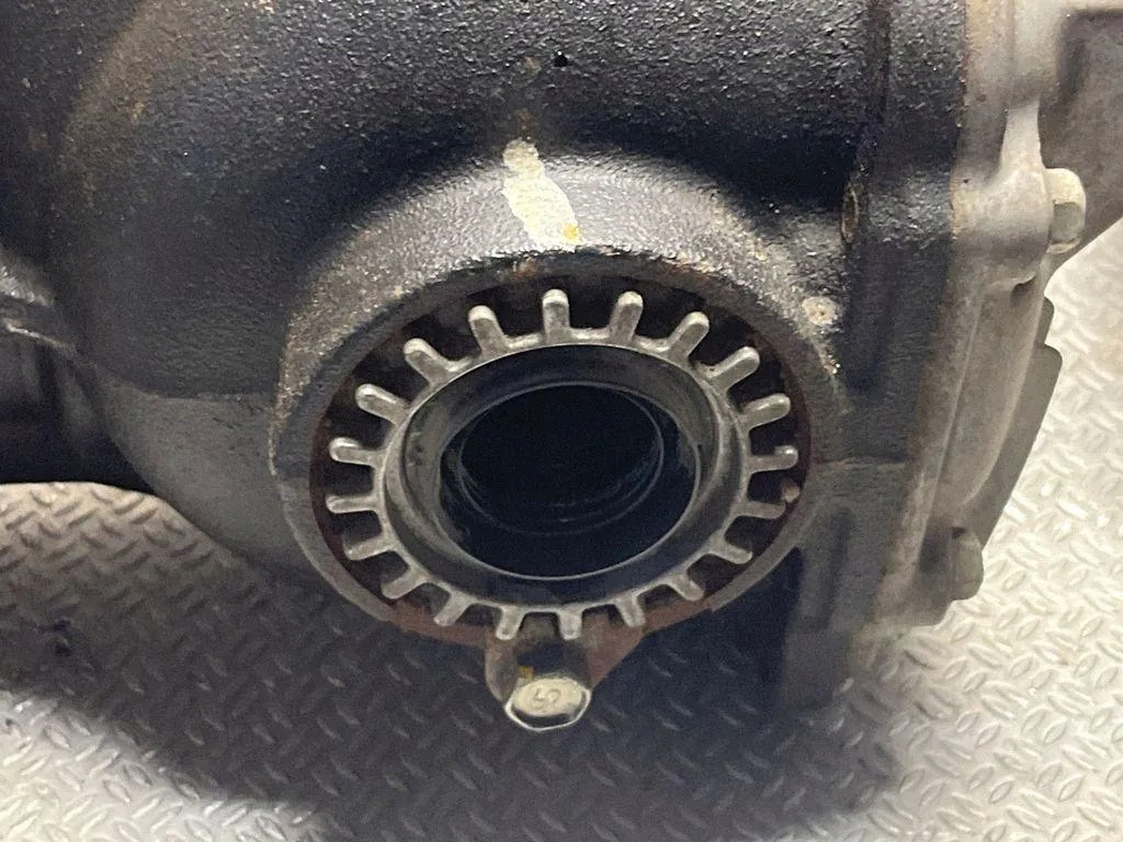 Réducteur arrière Subaru Y2805929 image 4