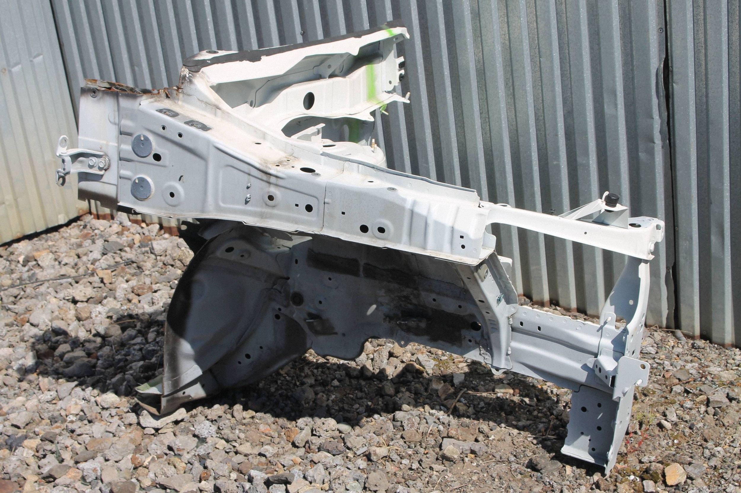 Qashqai J12 J12 21- Längsträger vorne rechts image 10