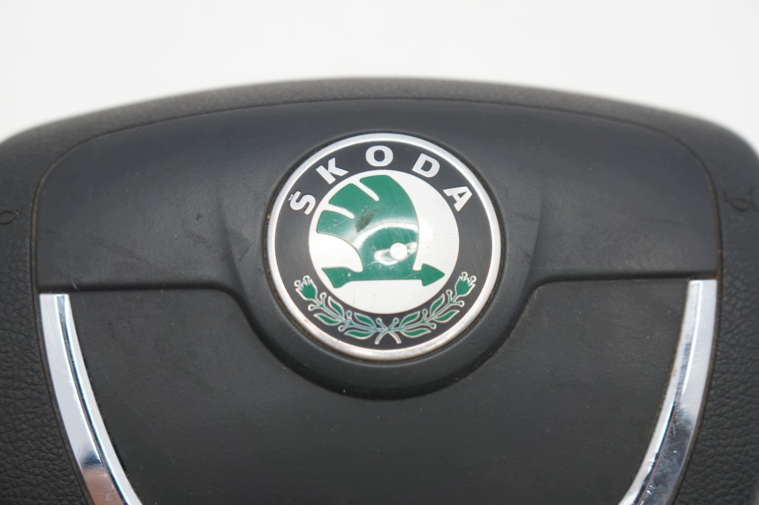 Skoda Superb II Airbag Fahrer 3T0880201B image 4