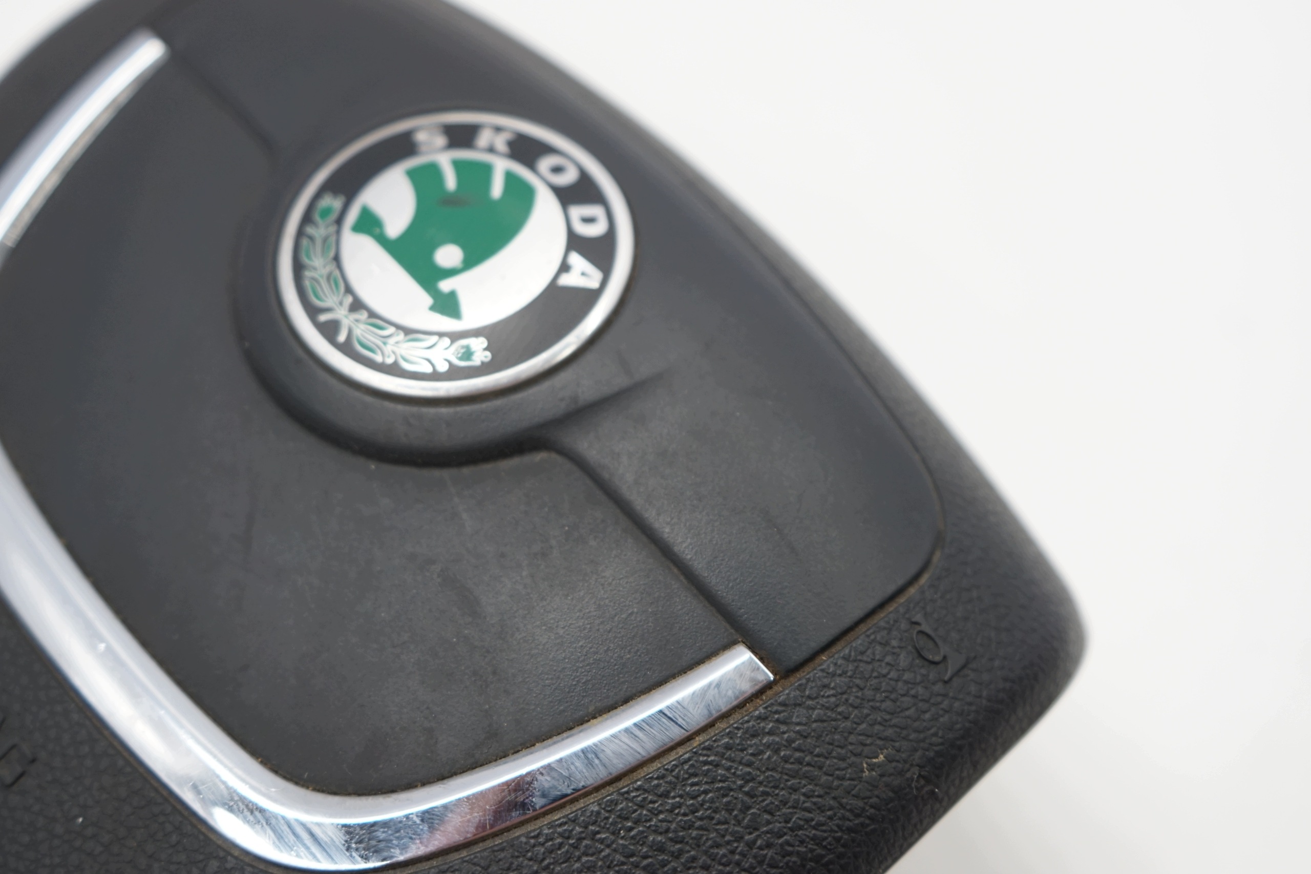 Skoda Superb II Airbag Fahrer 3T0880201B image 6