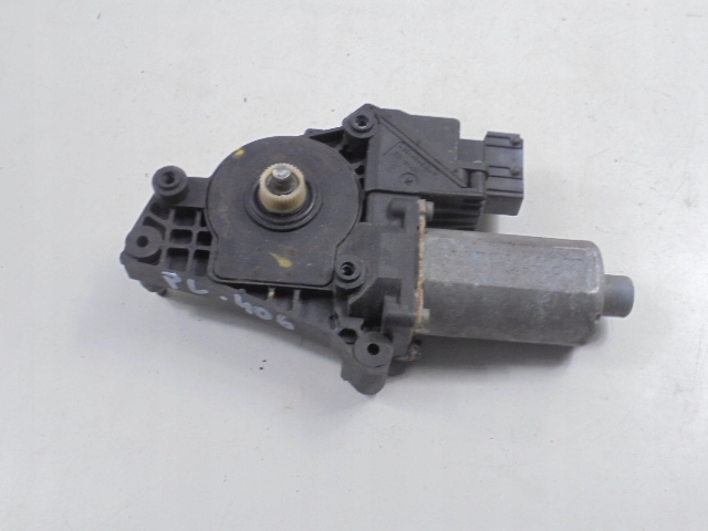 Motor de Vidro Traseiro Esquerdo Peugeot 406 0130821674 image 2