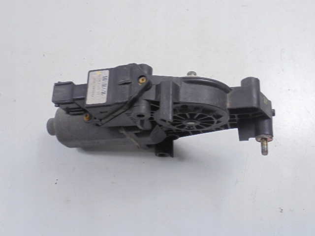 Motor de Vidro Traseiro Esquerdo Peugeot 406 0130821674 image 6