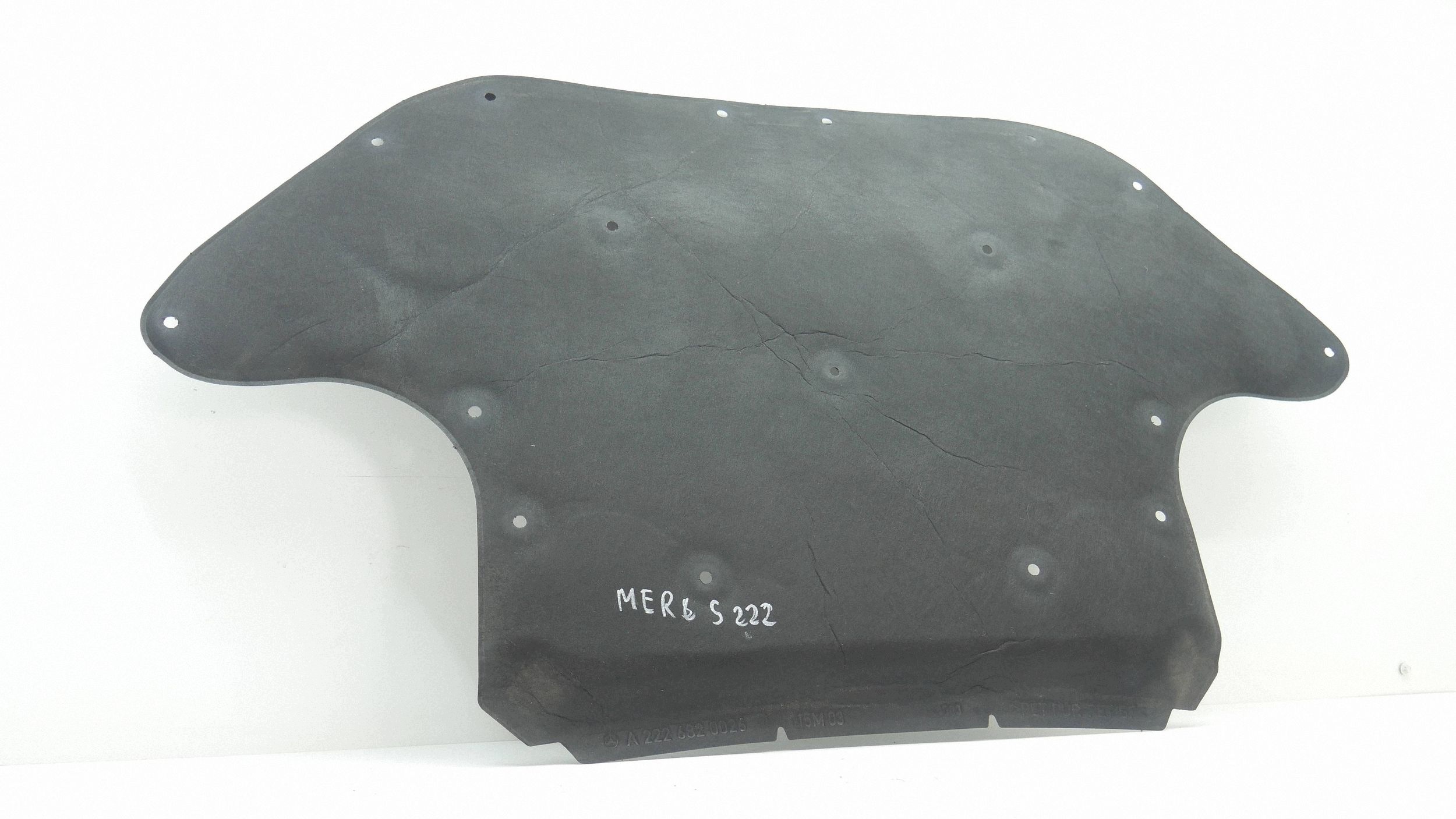Isolation capot Mercedes W222 A2226820026
