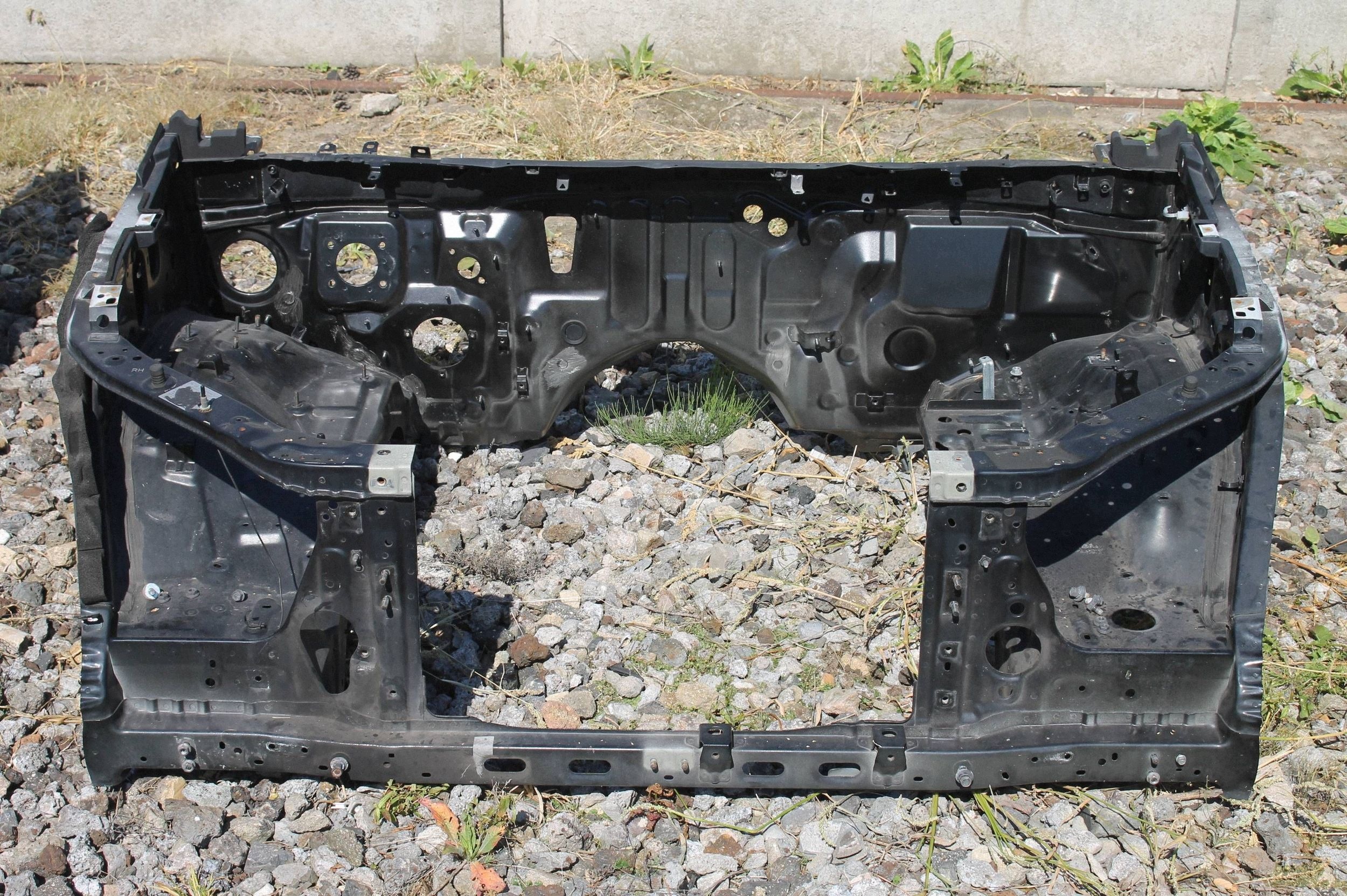 Vordere Viertel vorne links/rechts Mitsubishi L200 V image 2