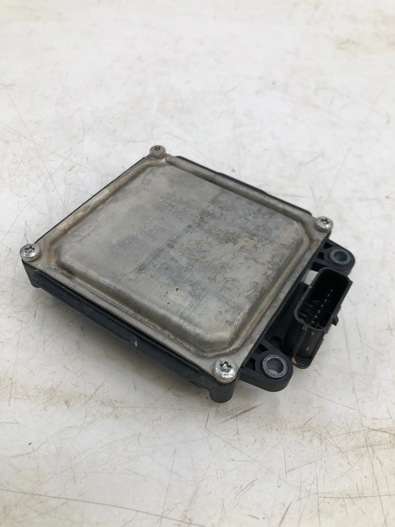 Ford Explorer VI Module Angle Mort Gauche LB5T14D599BC image 3