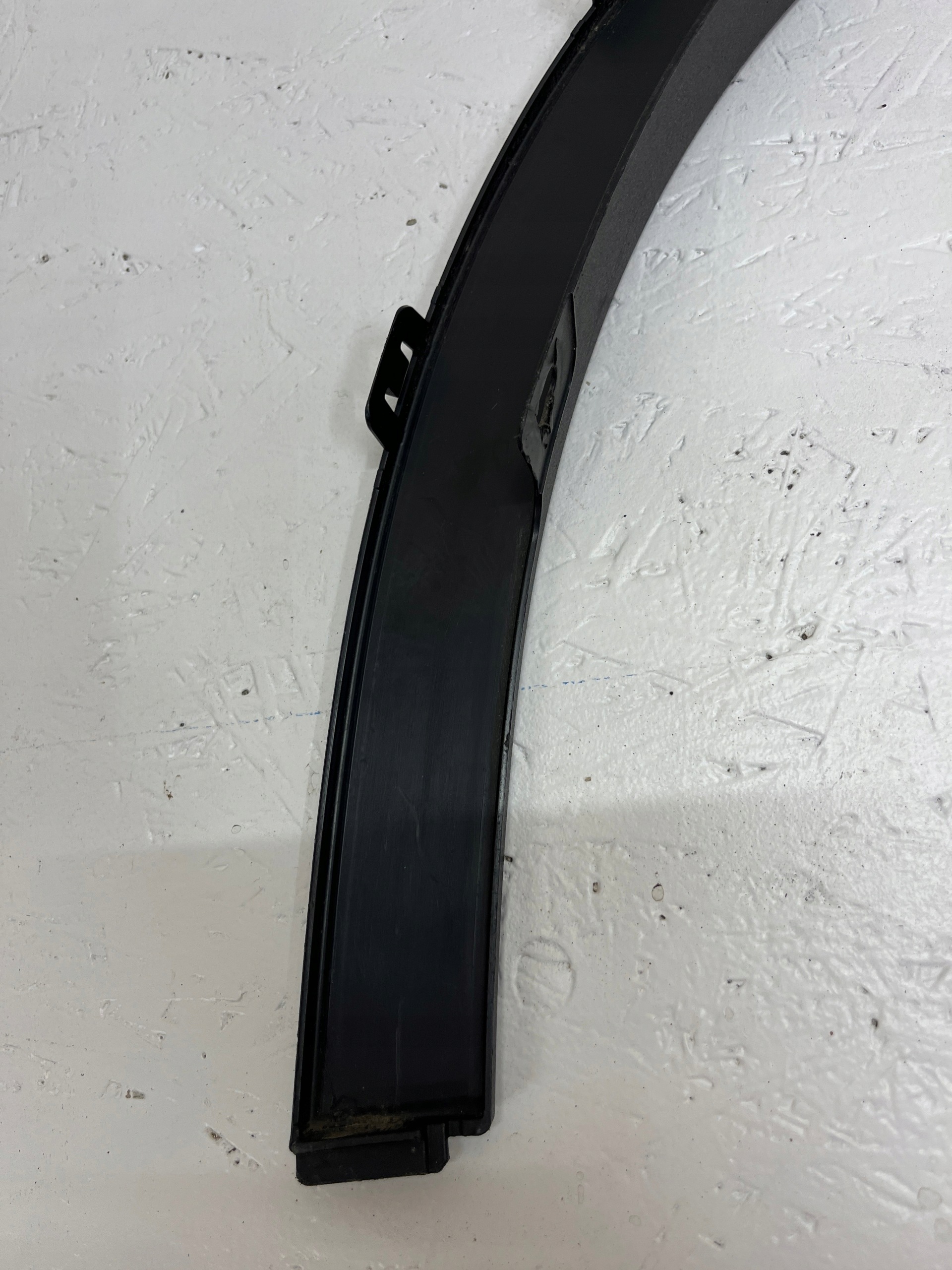 Radlauf vorne rechts BMW X2 F39 gebraucht image 9