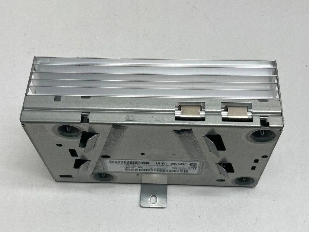 BMW X3 G01 Audio Amplifier HV262268601 image 3