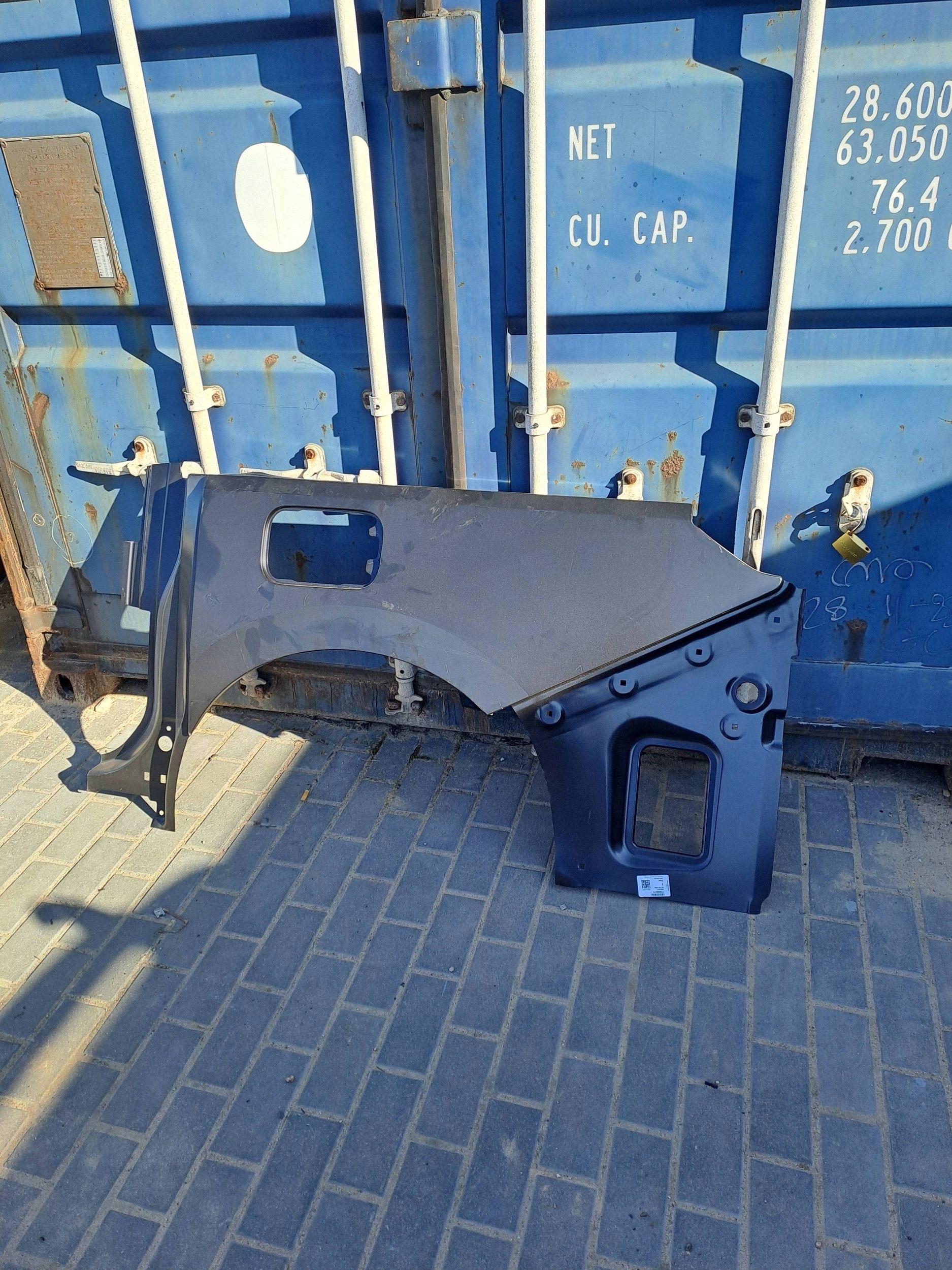 VW Multivan T7 takalokasuoja vasen 7T0809847A