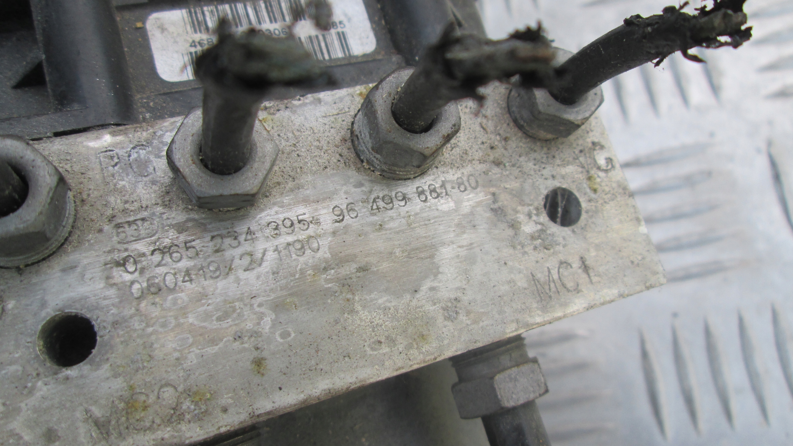 Bosch 9649988180 Pompe ABS d'occasion image 4
