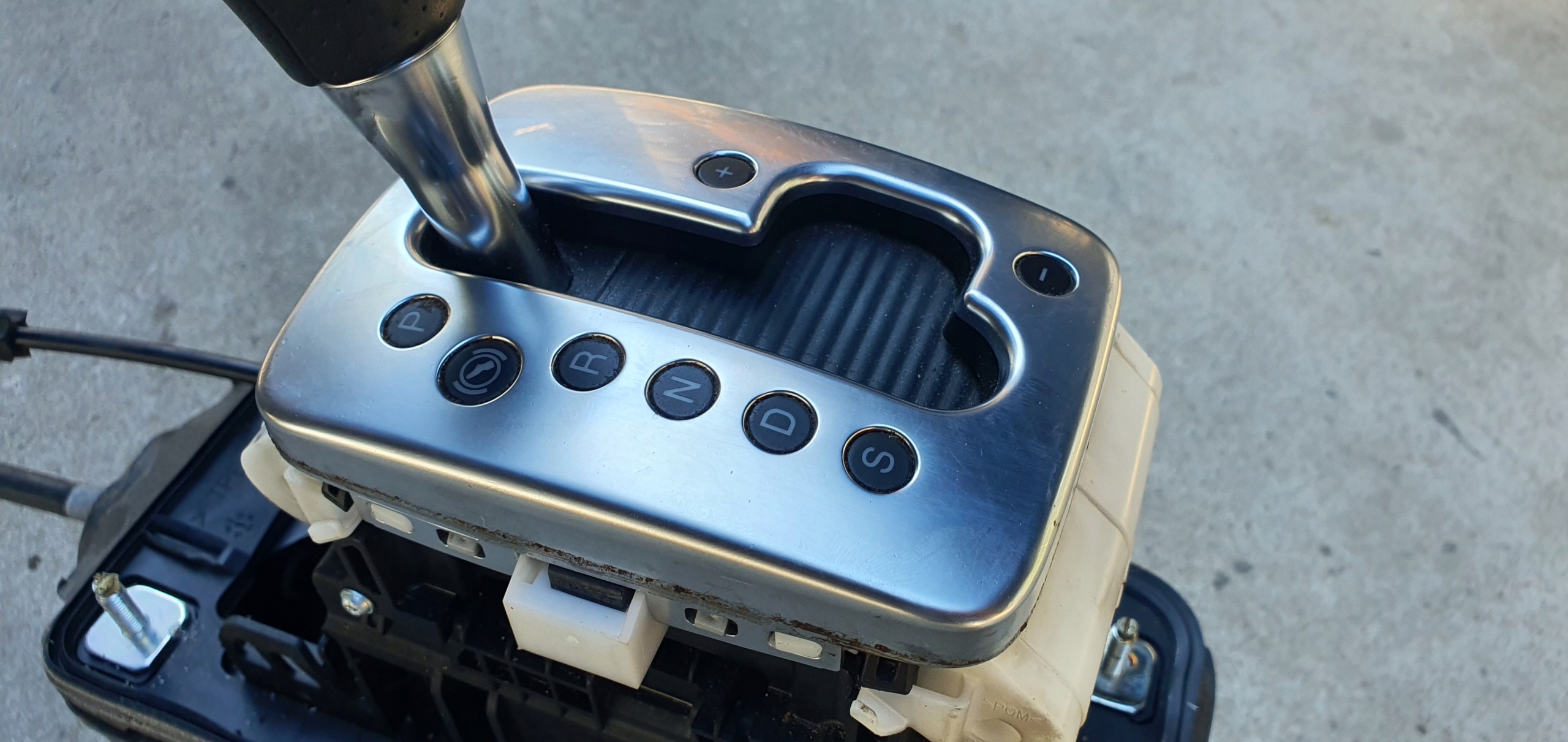 Schakelpook Audi A4 B7 Seat Exeo Multitronic image 4