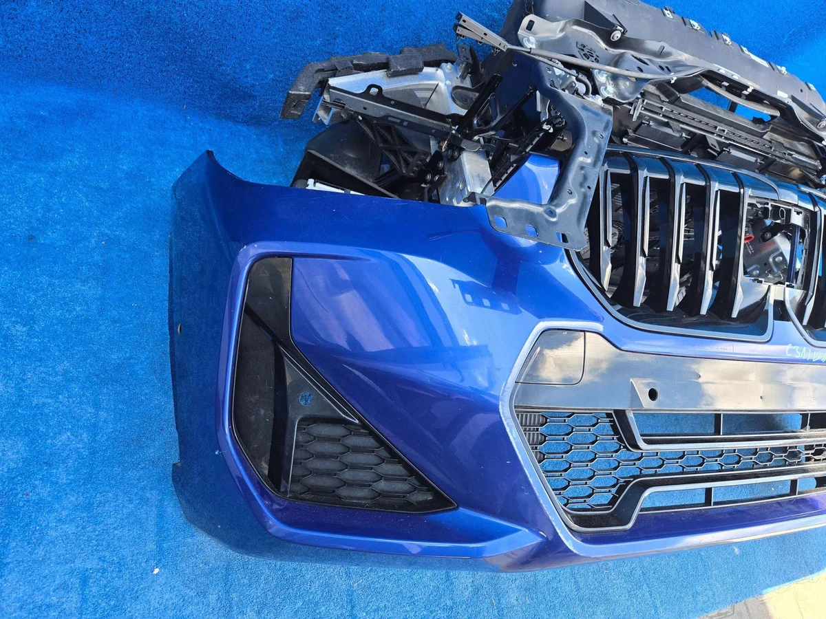 BMW X1 U11 etupalkki, käytetty, OEM 9873829