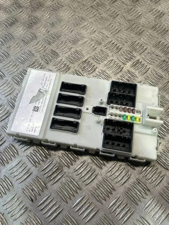 Module Confort BMW 3 F30 30818457 image 2