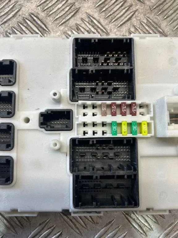 Module Confort BMW 3 F30 30818457 image 3