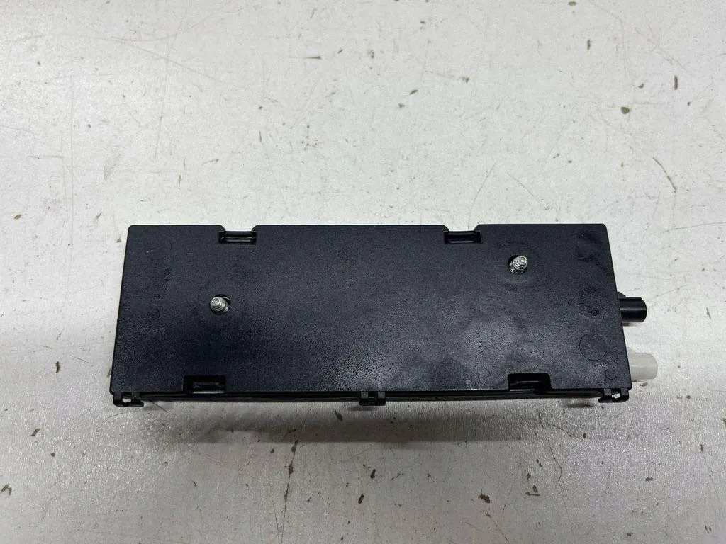 Antennivahvistin Mini Cooper R56 10819610