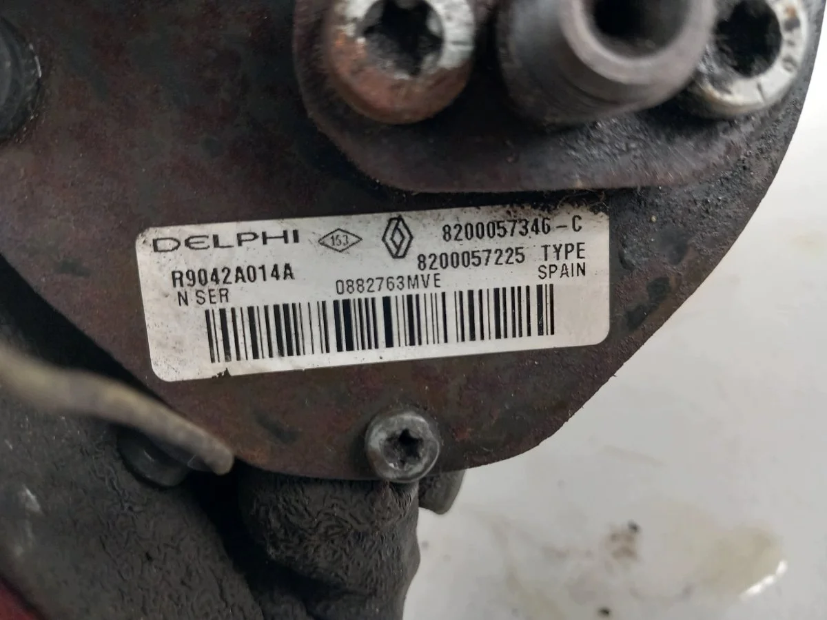Bomba Inyectora Renault Megane II 1.5DCI image 6