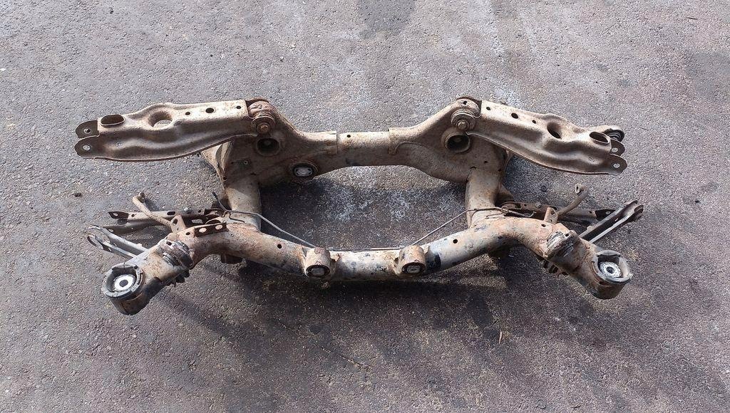 BMW X1 E84 Barre suspension arrière 6793164 image 7