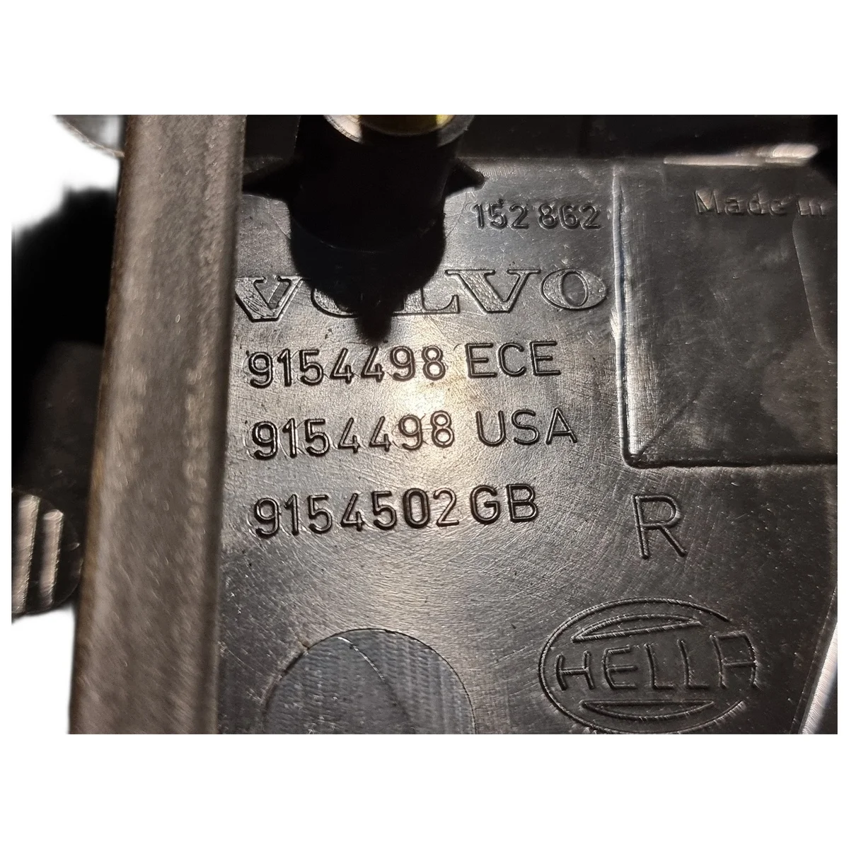 Luz trasera derecha Volvo V70 XC70 9154498 image 4