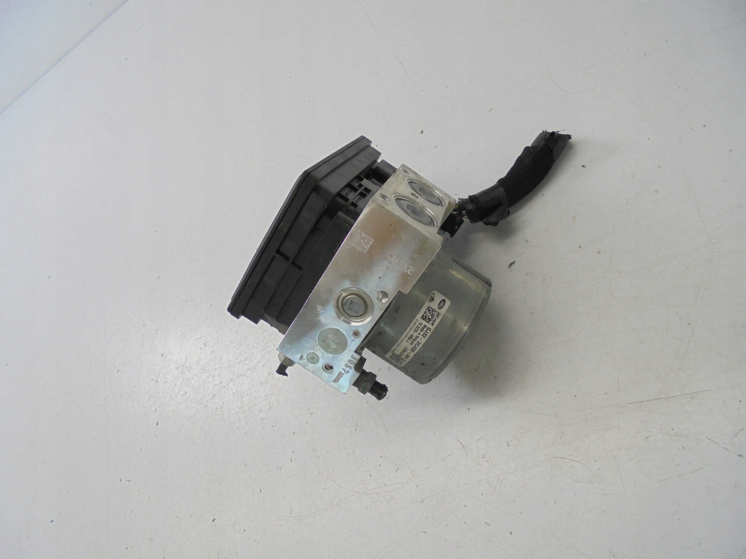 Land Rover Discovery Sport L550 ABS-pump GJ32-2C405-AH image 3