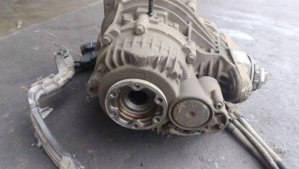 Riduttore BMW X6 E71 E72 TJ2046187AGT369 image 9