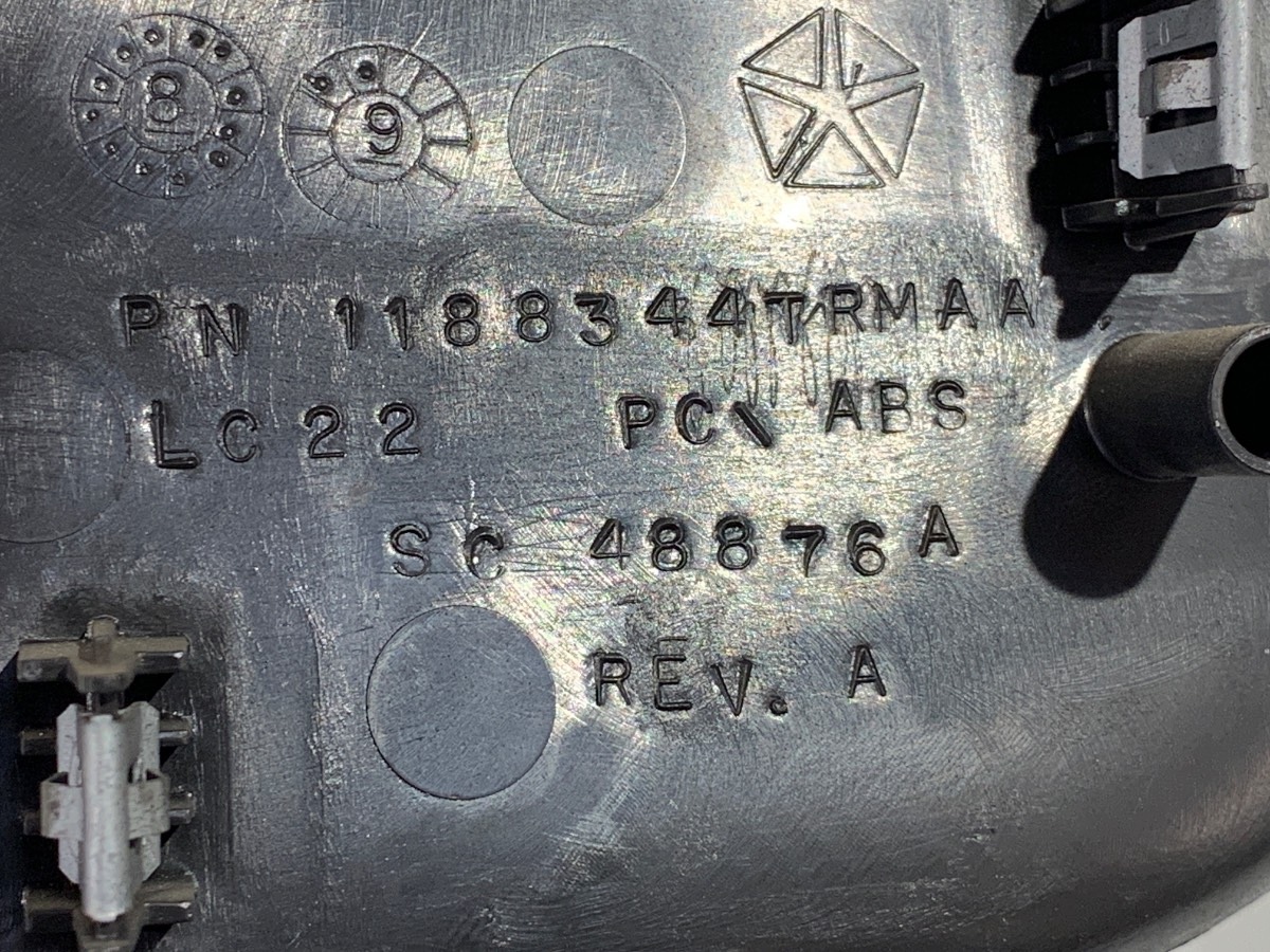 Mittariston suojus Dodge Challenger OEM image 8