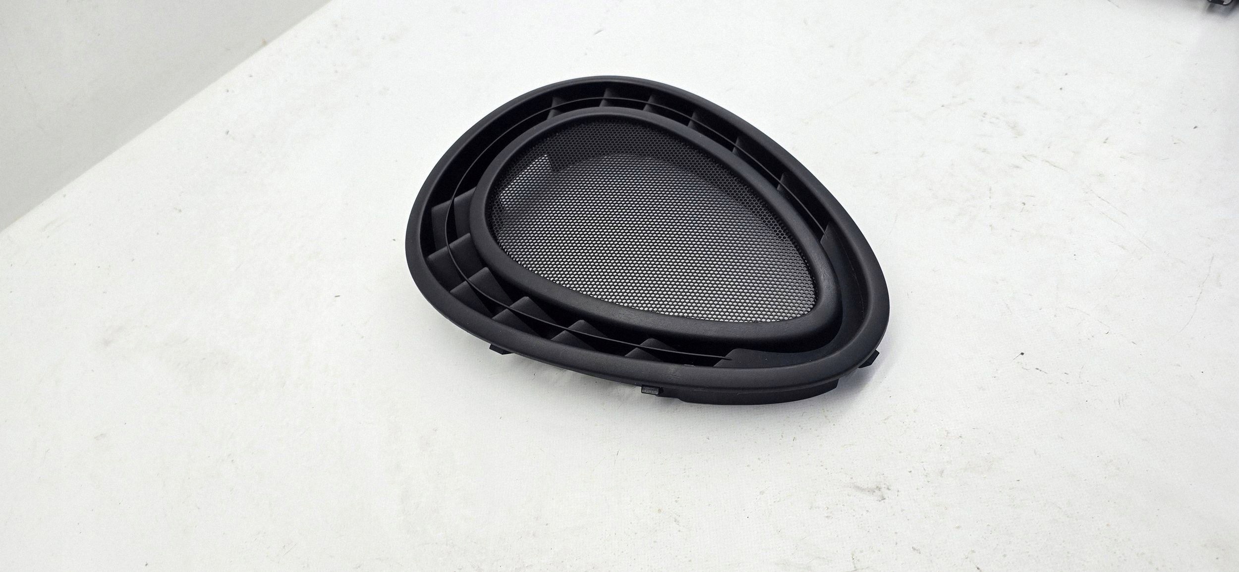 Mini Cooper F56 Speaker Grille 9262803 image 3