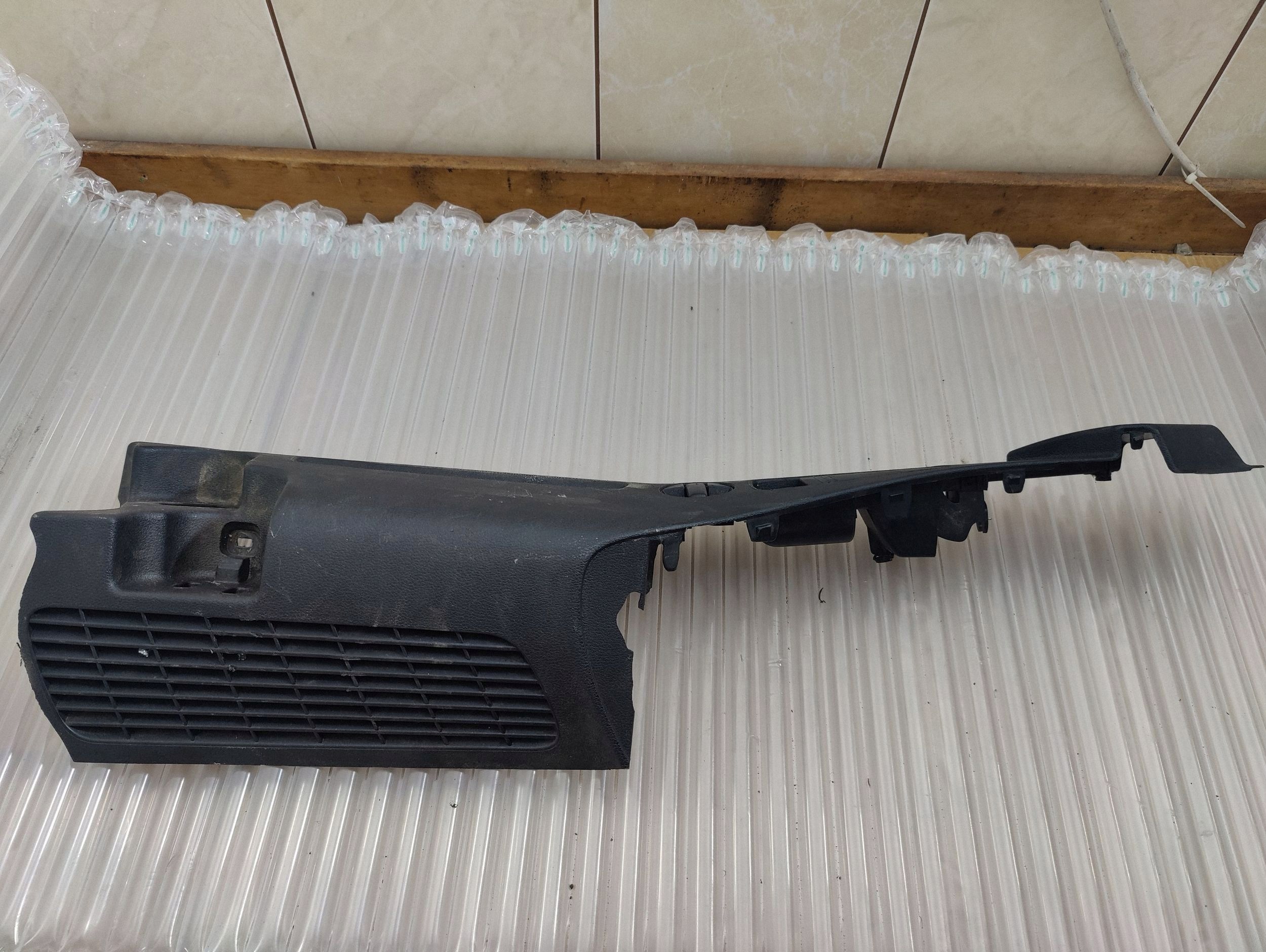 Audi A4 B9 Panneau Coffre Gauche 8W9863879 image 2