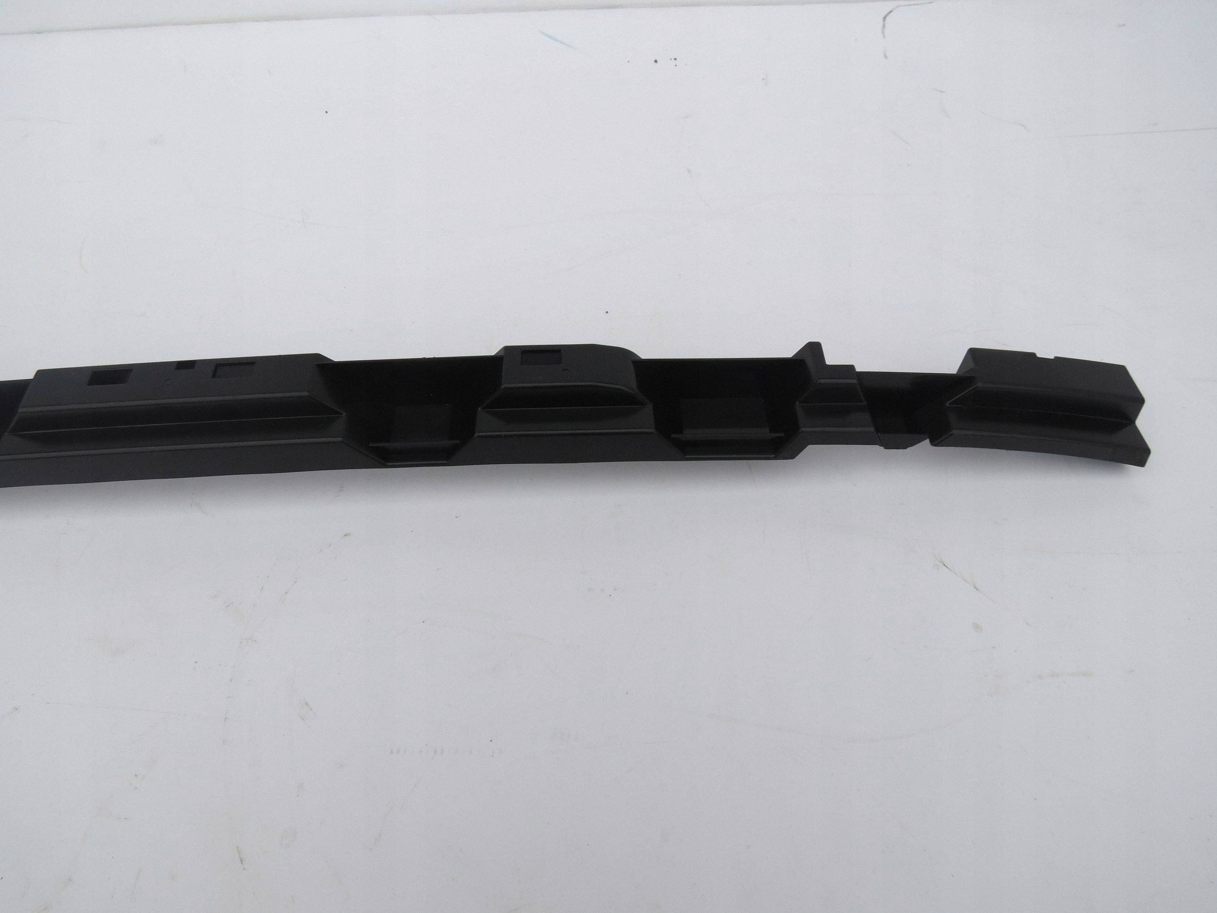 Soporte parachoques Volvo S90 31449280 image 3