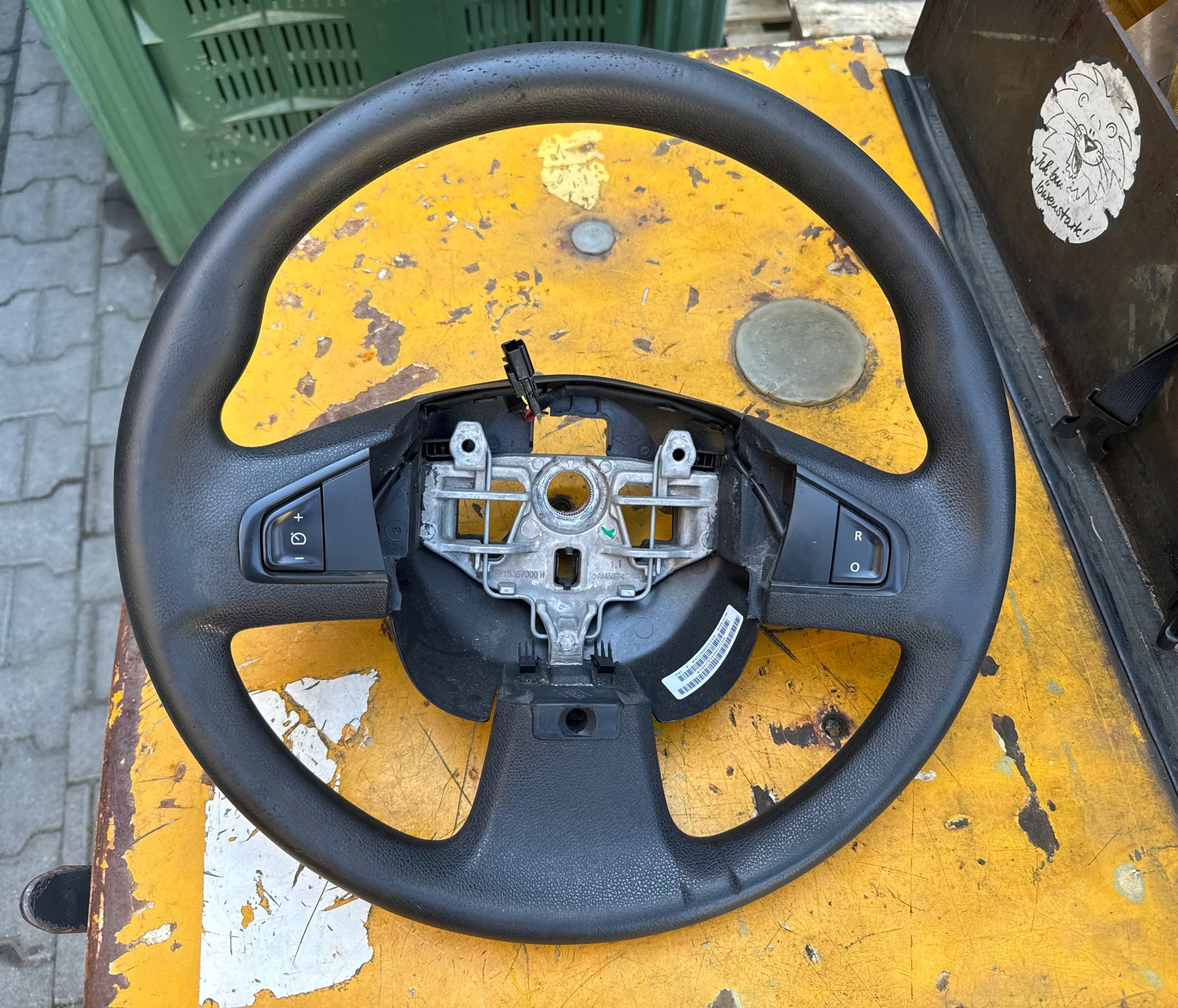 Ohjauspyörä Renault Master III 484300032R image 2