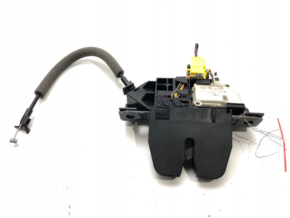 Fechadura Porta Malas Opel Vectra C Sedan Usada