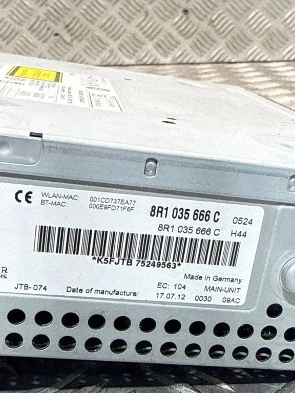 Audi MMI 3G+ Radio Q5 8R 8R1035666C image 9