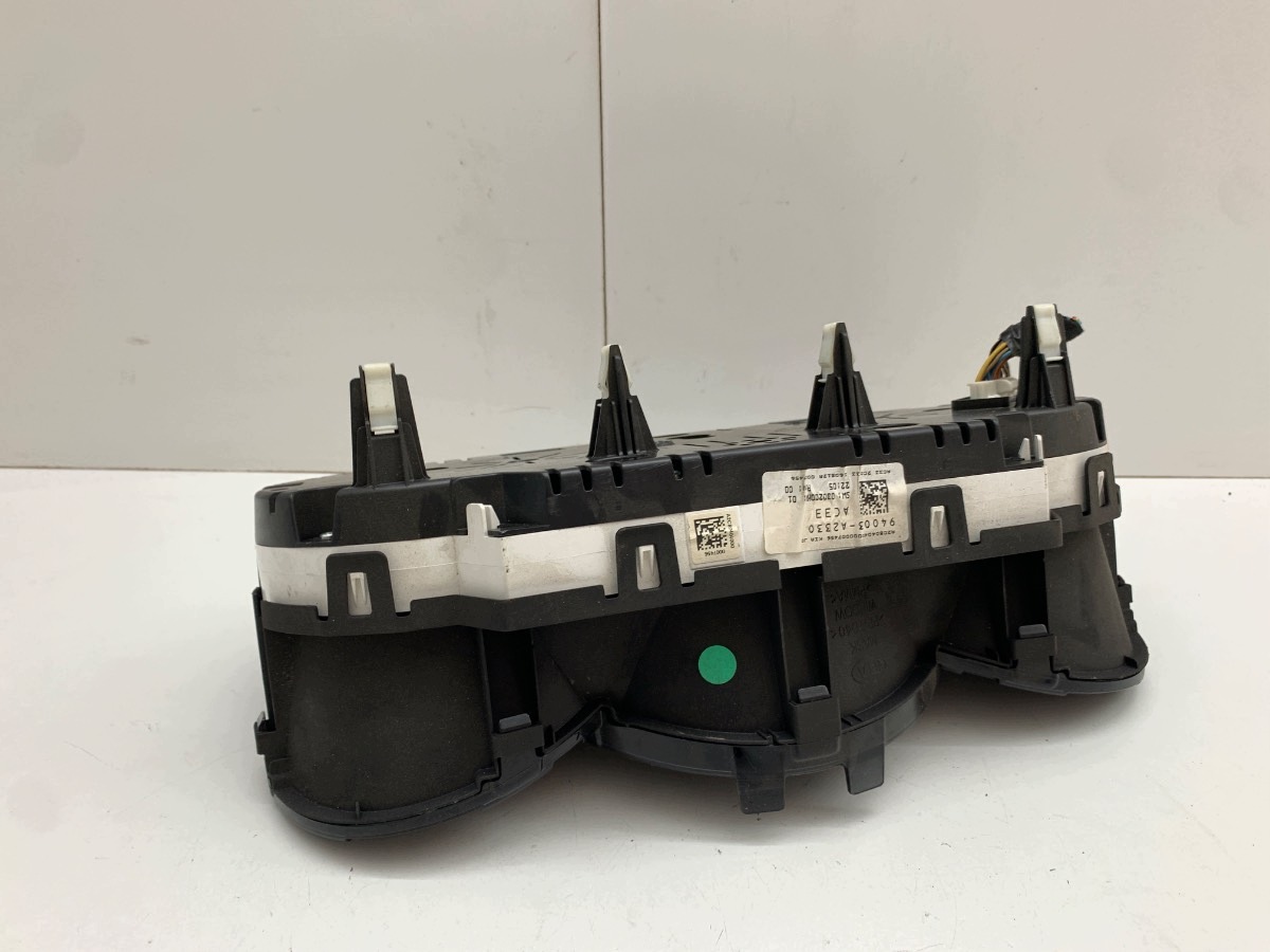 KIA CEED Instrument Cluster 94003-A2330 1.6 128KM 12-18