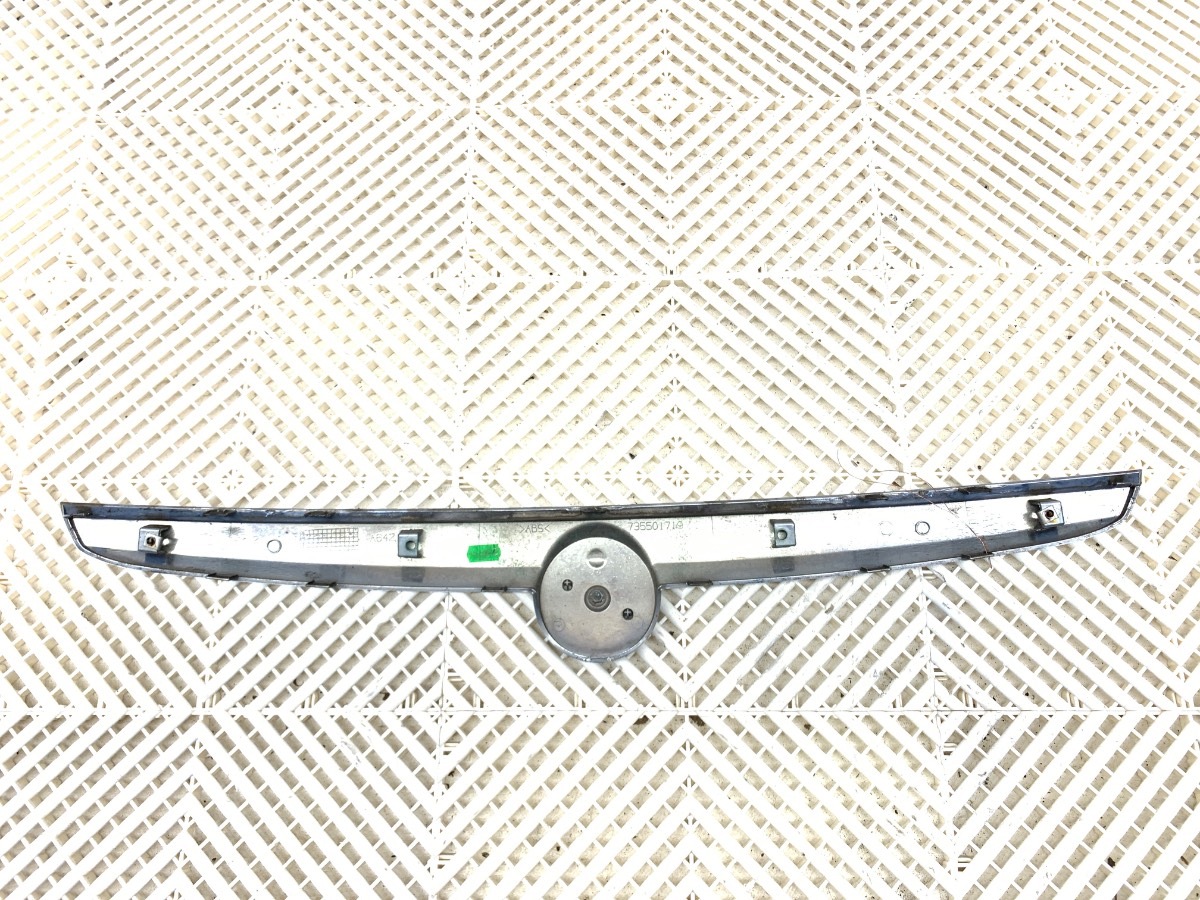 Kühlergrill Fiat Punto Evo 735501719 Gebraucht image 4