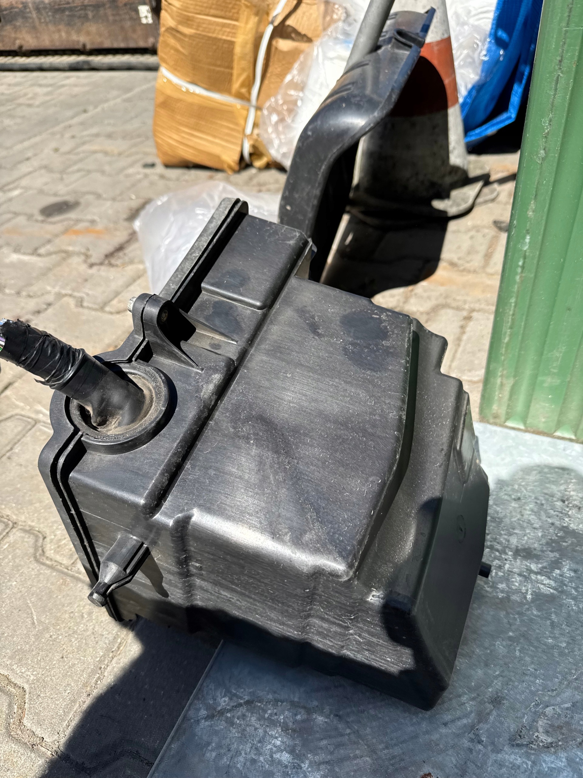 Sulakerasia Nissan Interstar NV400 2.3 DCI