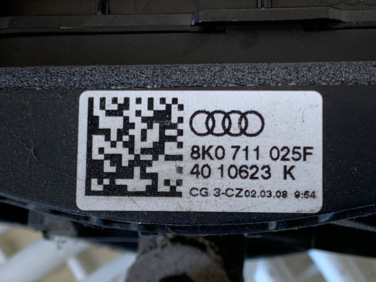Palanca de cambios Audi A4 B8 8K0711025F Usado image 7