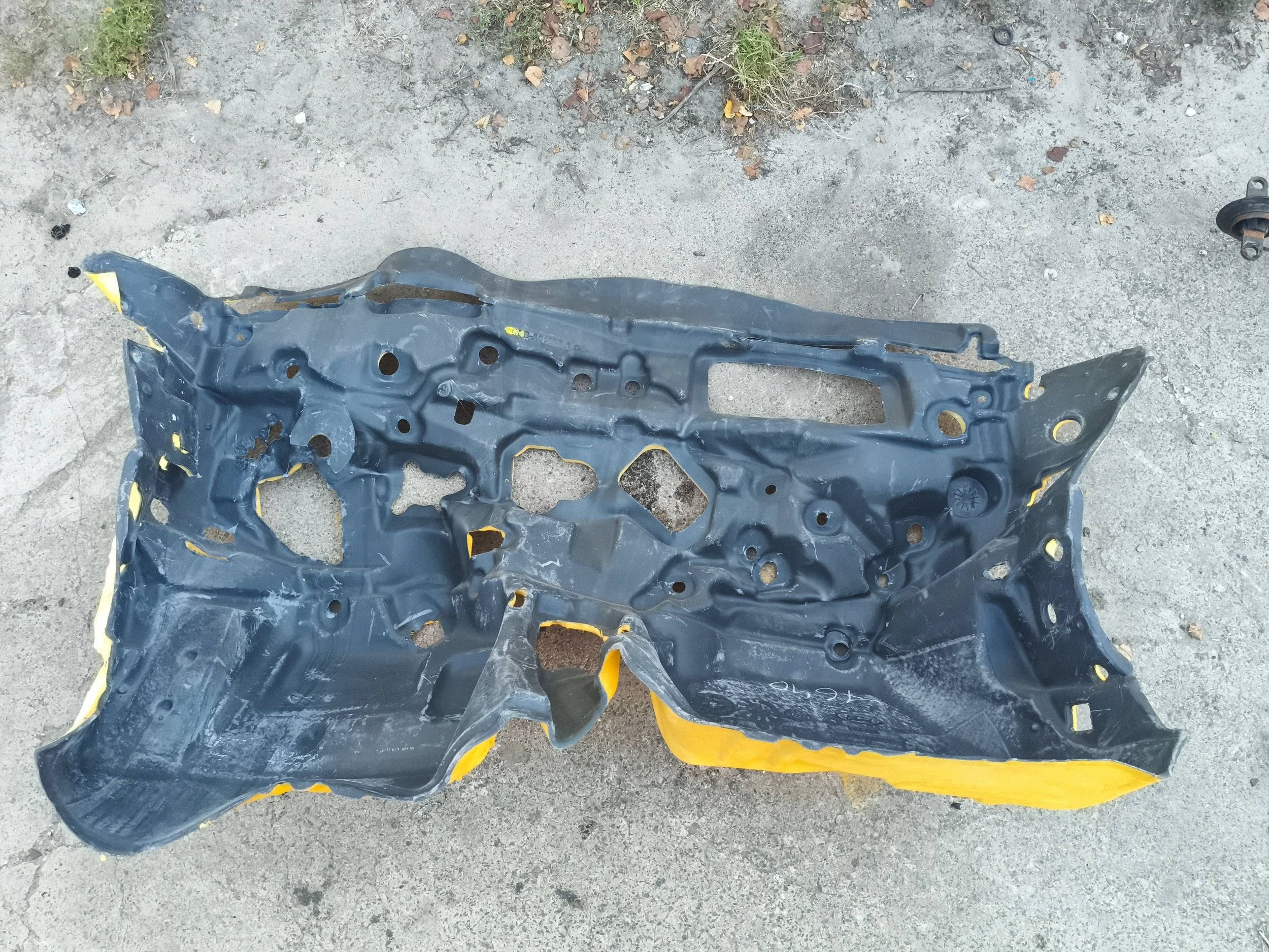 Ljudisolering instrumentpanel Ford Fiesta MK7 image 2