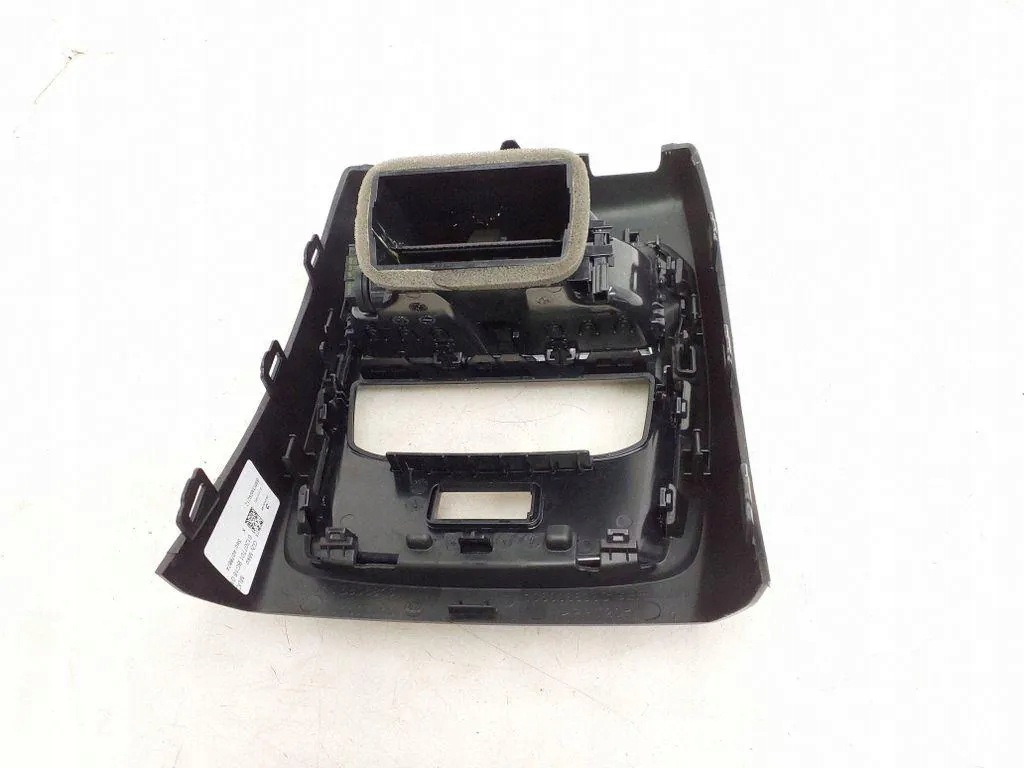 Prise d'air console BMW I4 (G26) 5A05665 image 4