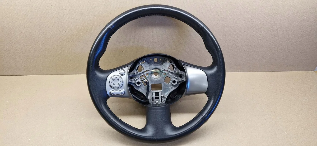 Volante Pele Nissan Micra K13 484301HA5C