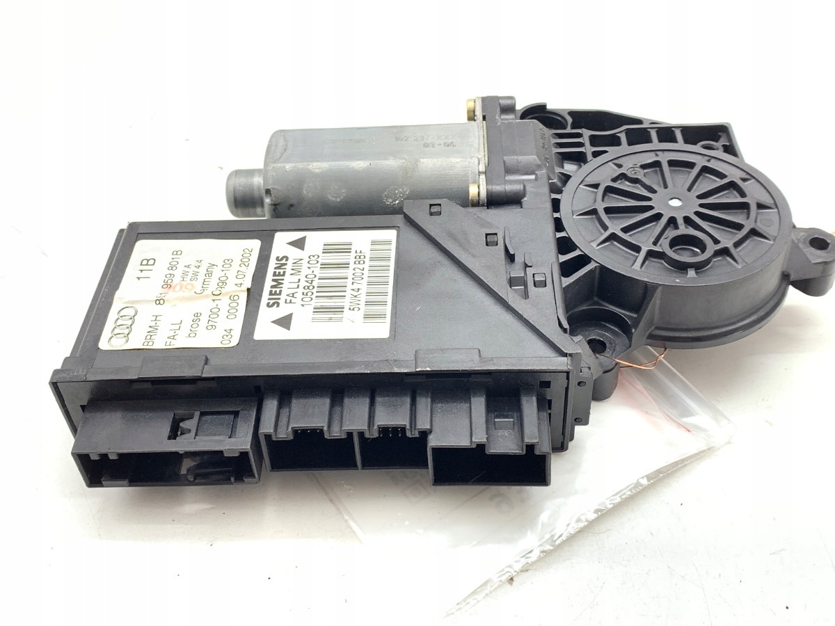 Ikkunanostimen moottori vasen etu Audi A4 B6 8E1959801B