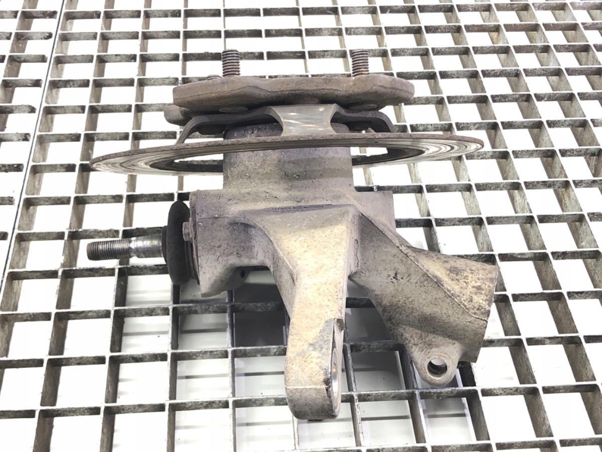 Microcar Front Left Steering Knuckle LORK-32-1000016451 image 3