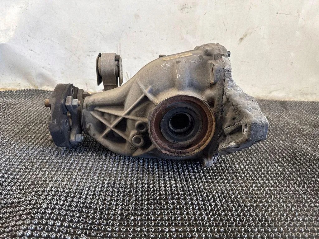 Takavaihteisto Mercedes-Benz E (W212) 2123509804