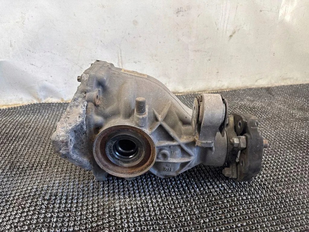 Differential bakaxel MERCEDES E W212 2123509804 image 8