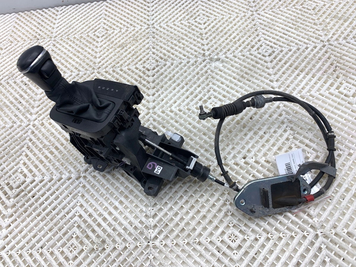 Vaihdevipu Toyota Yaris IV 1.5 92hv image 2