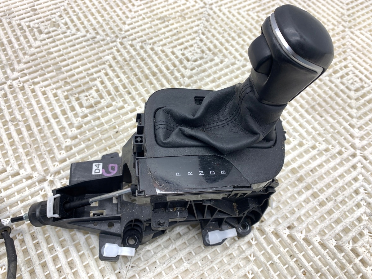 Vaihdevipu Toyota Yaris IV 1.5 92hv image 3