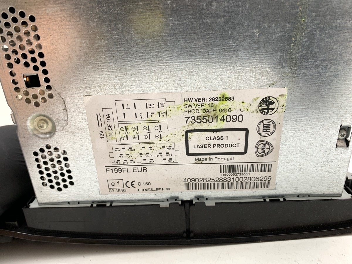 Radio Fiat Punto Evo 7355014090 Gebraucht image 4
