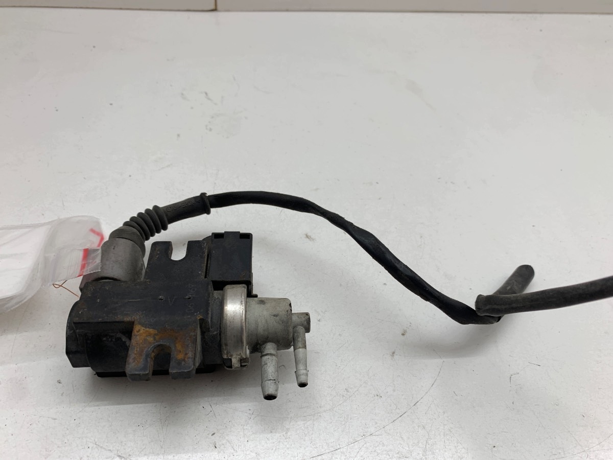 Audi A4 B6 1.9 TDI Unterdruckventil 8E0906627C