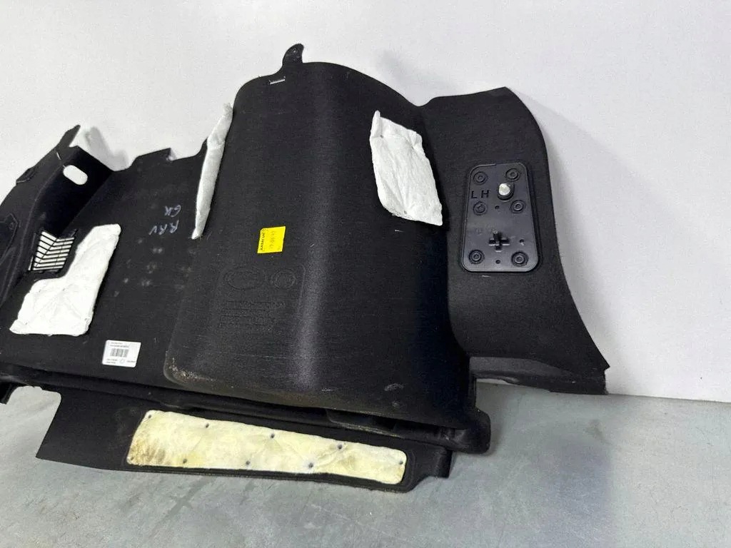 Range Rover Velar Panneau Coffre Gauche J8A245431AF image 5