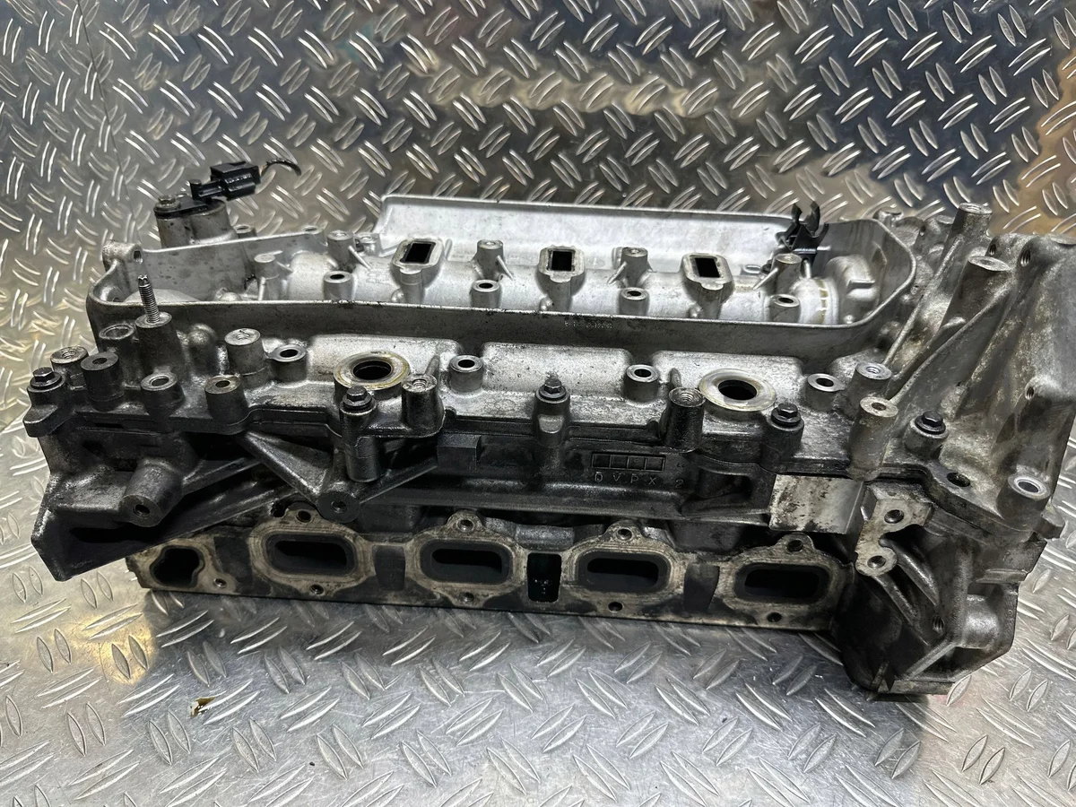 Cabeçote Renault Espace V (RFC) 110422959R