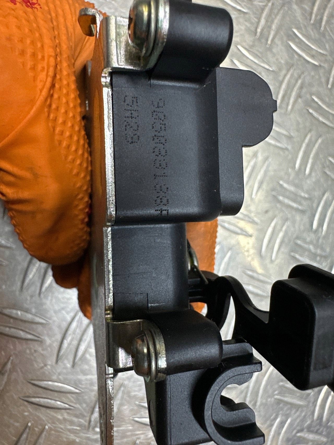 Renault Talisman Trunk Lock 905033138R image 3