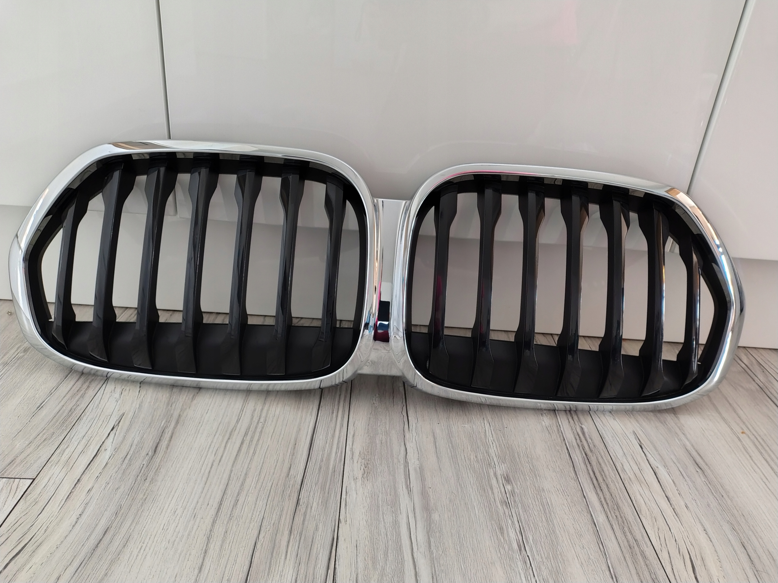 Kühlergrill BMW X1 F48 LIFT 8493451 image 2